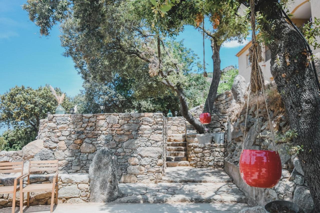 Résidence de Luxe 4 étoiles à Pietralba, 4 logements piscine chauffée BALAGNE Exterior foto