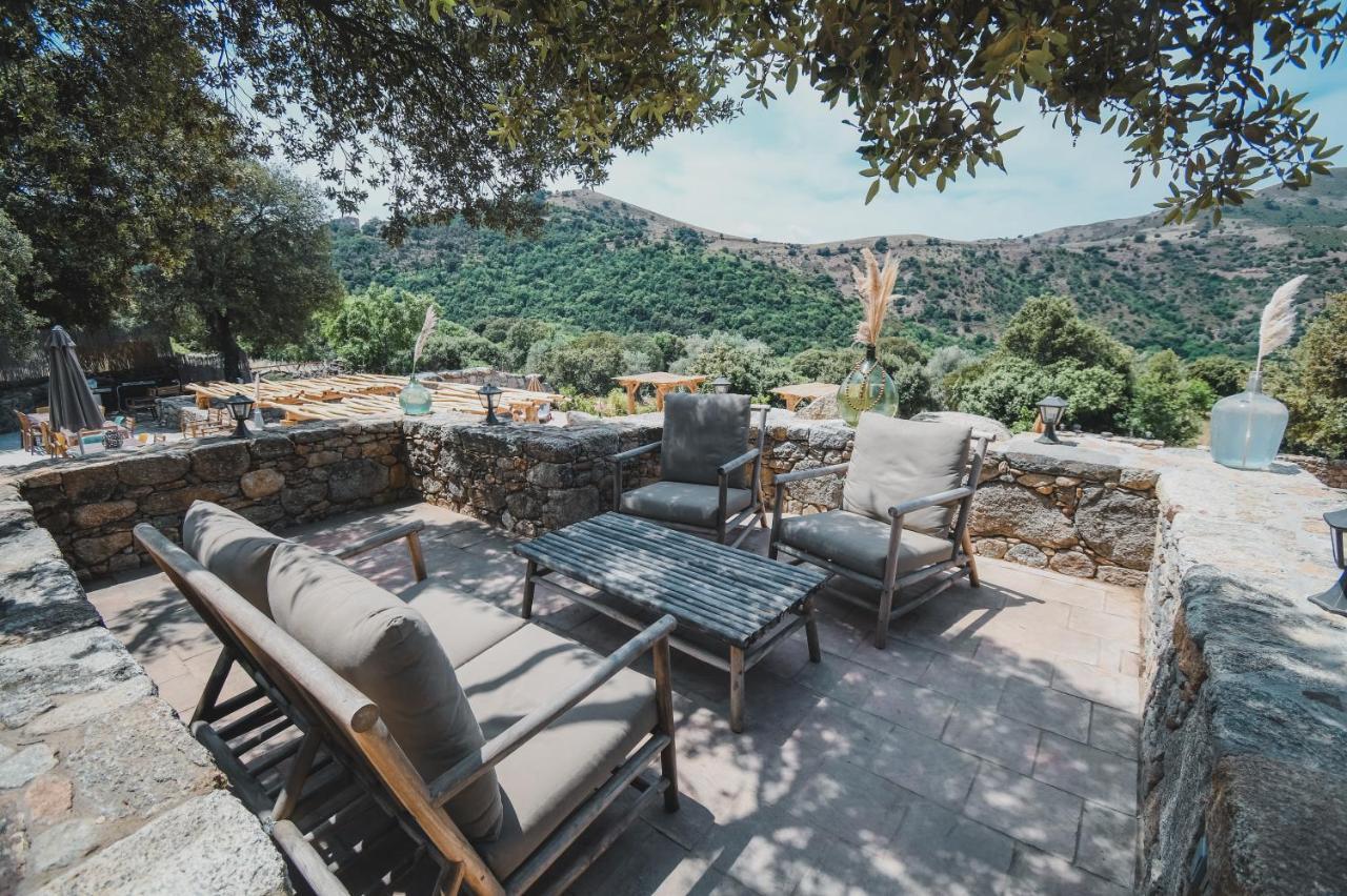 Résidence de Luxe 4 étoiles à Pietralba, 4 logements piscine chauffée BALAGNE Exterior foto